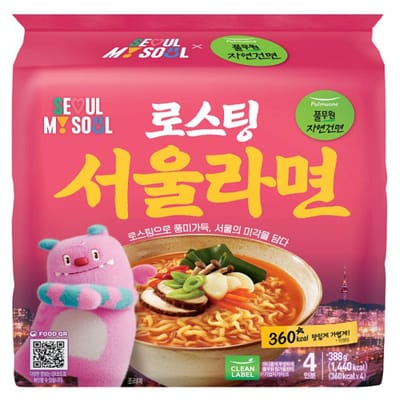 Envase de Pulmuone Roasting Seoul Ramyeon